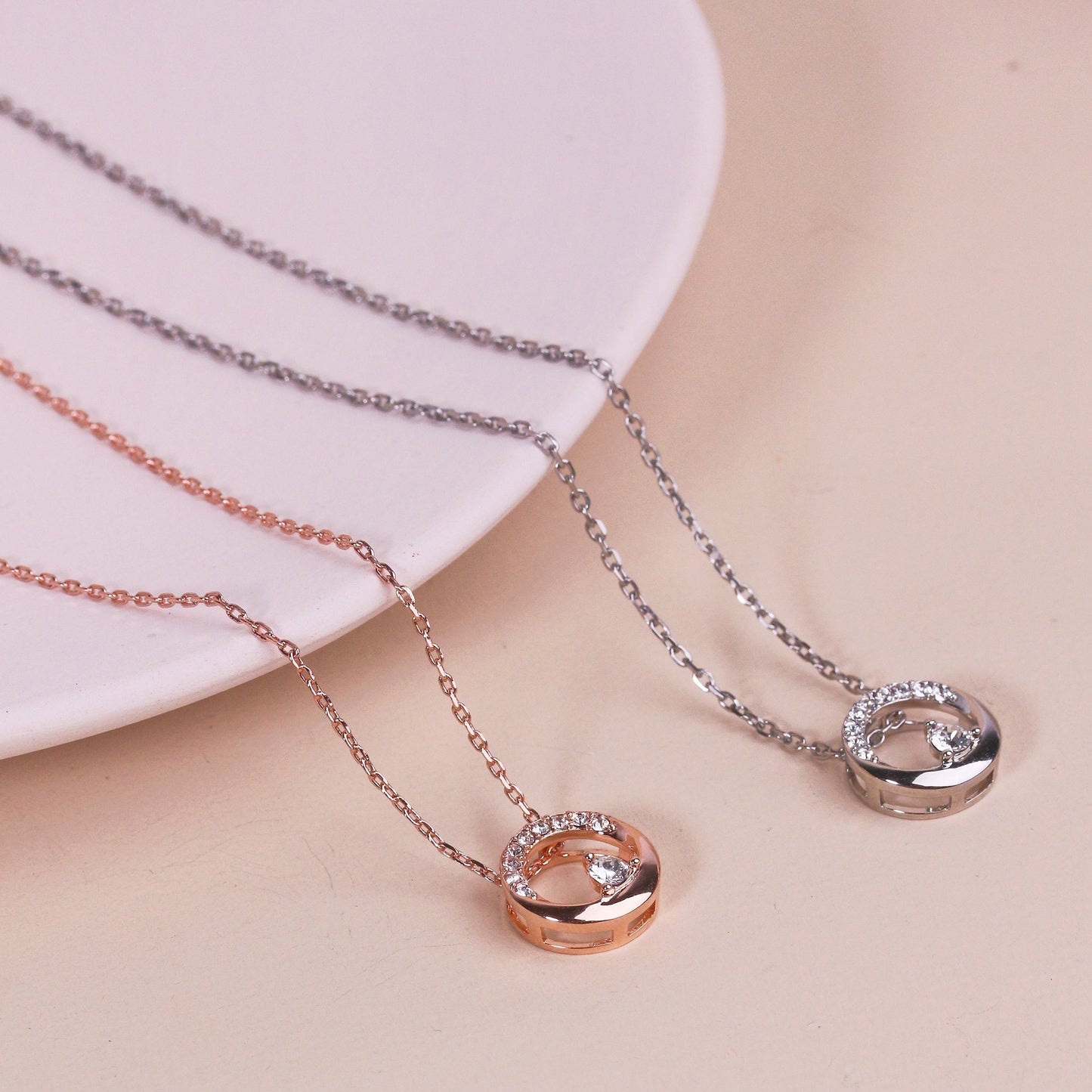 Clarine Pendant