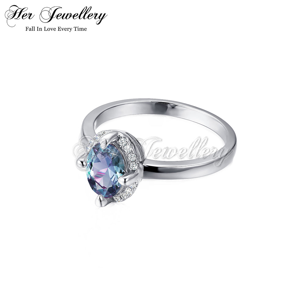 Elegant Oval Alexandrite Ring