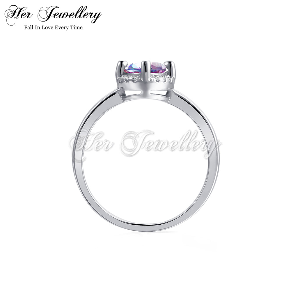 Elegant Oval Alexandrite Ring