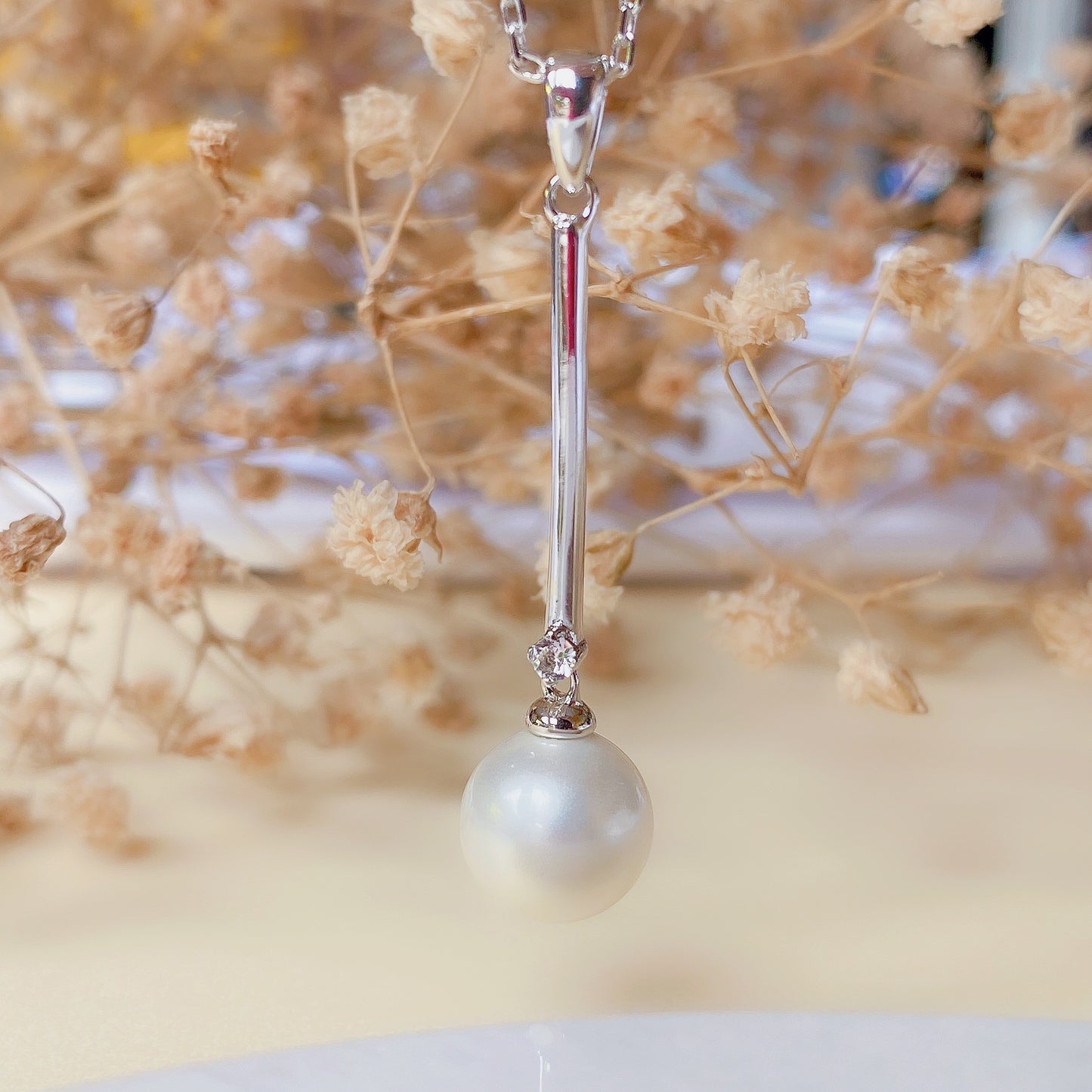 Pearlie Long Pendantâ€