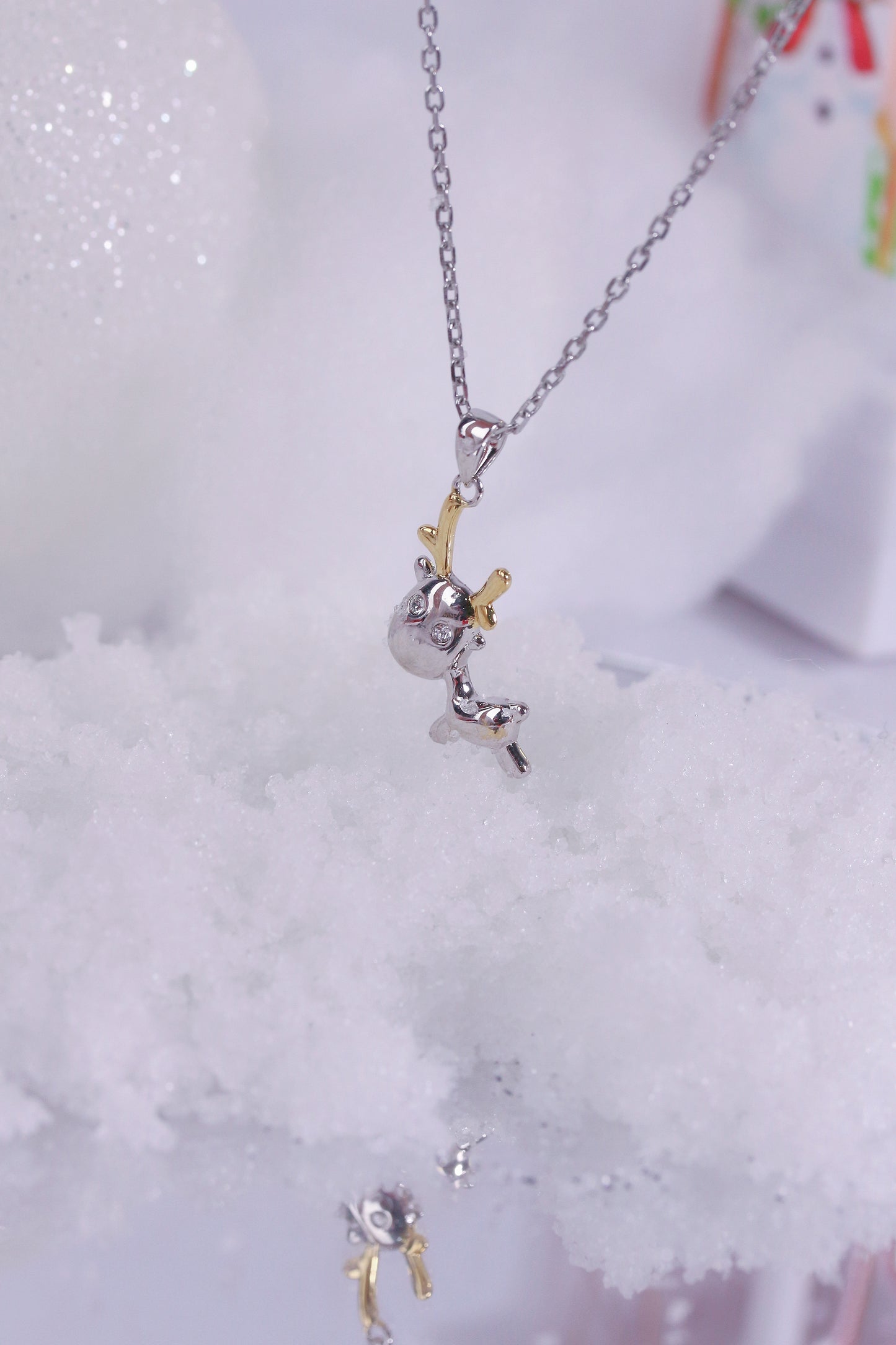 Reindeer Pendantâ€