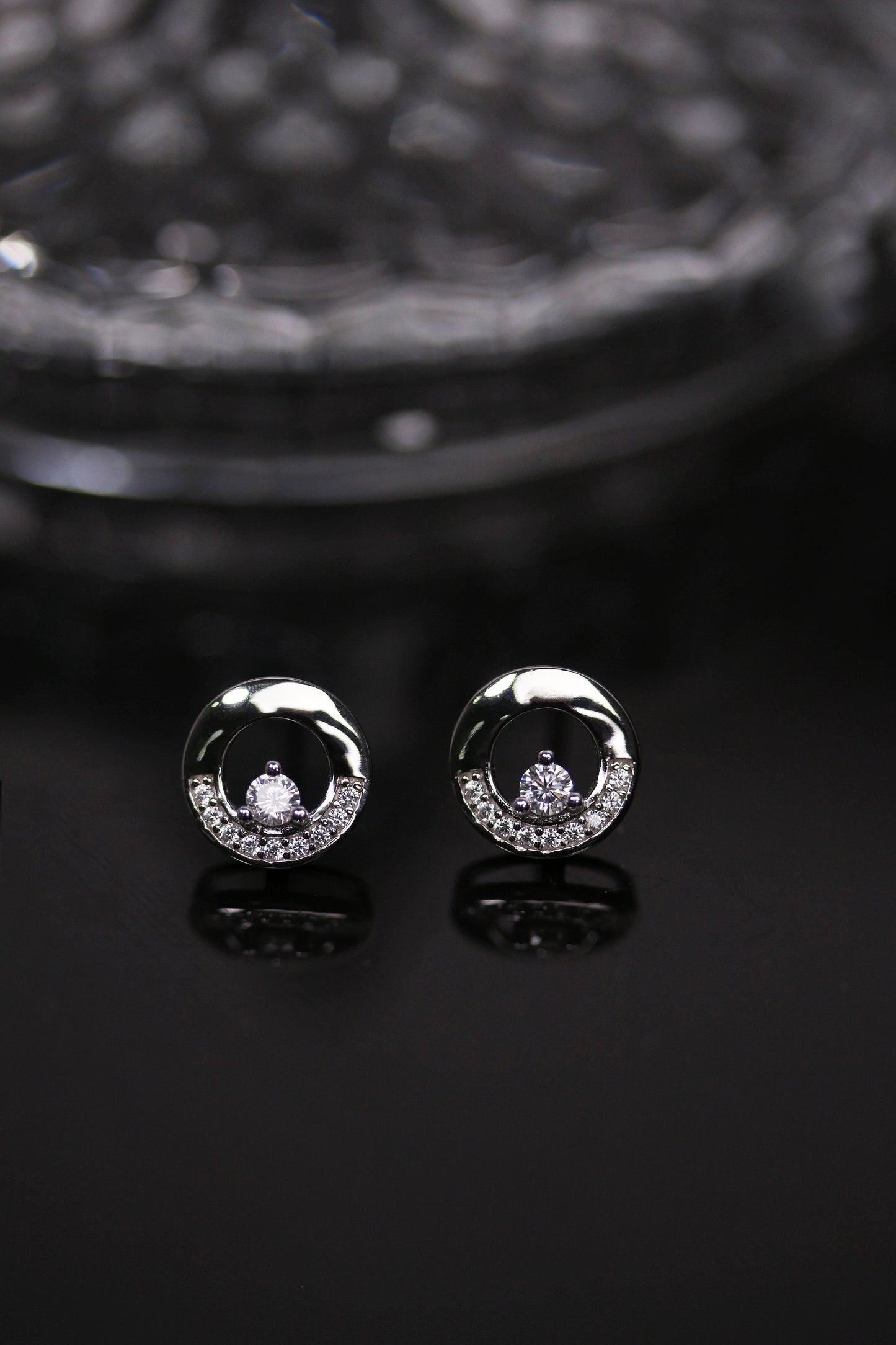 Le Cercle Earrings