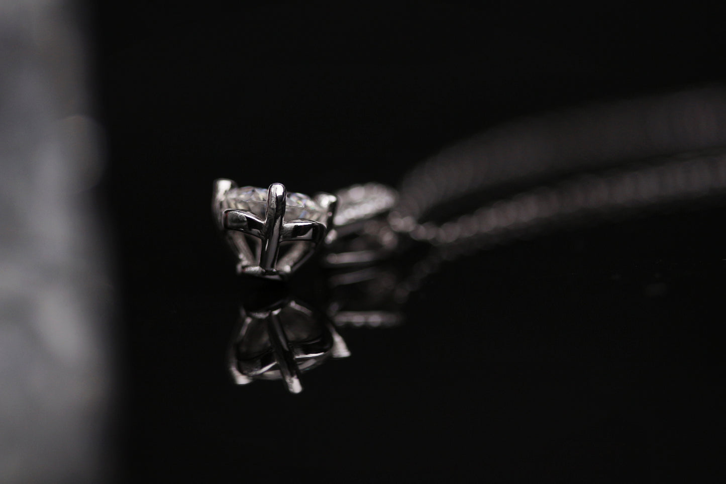 La Rose Pendant