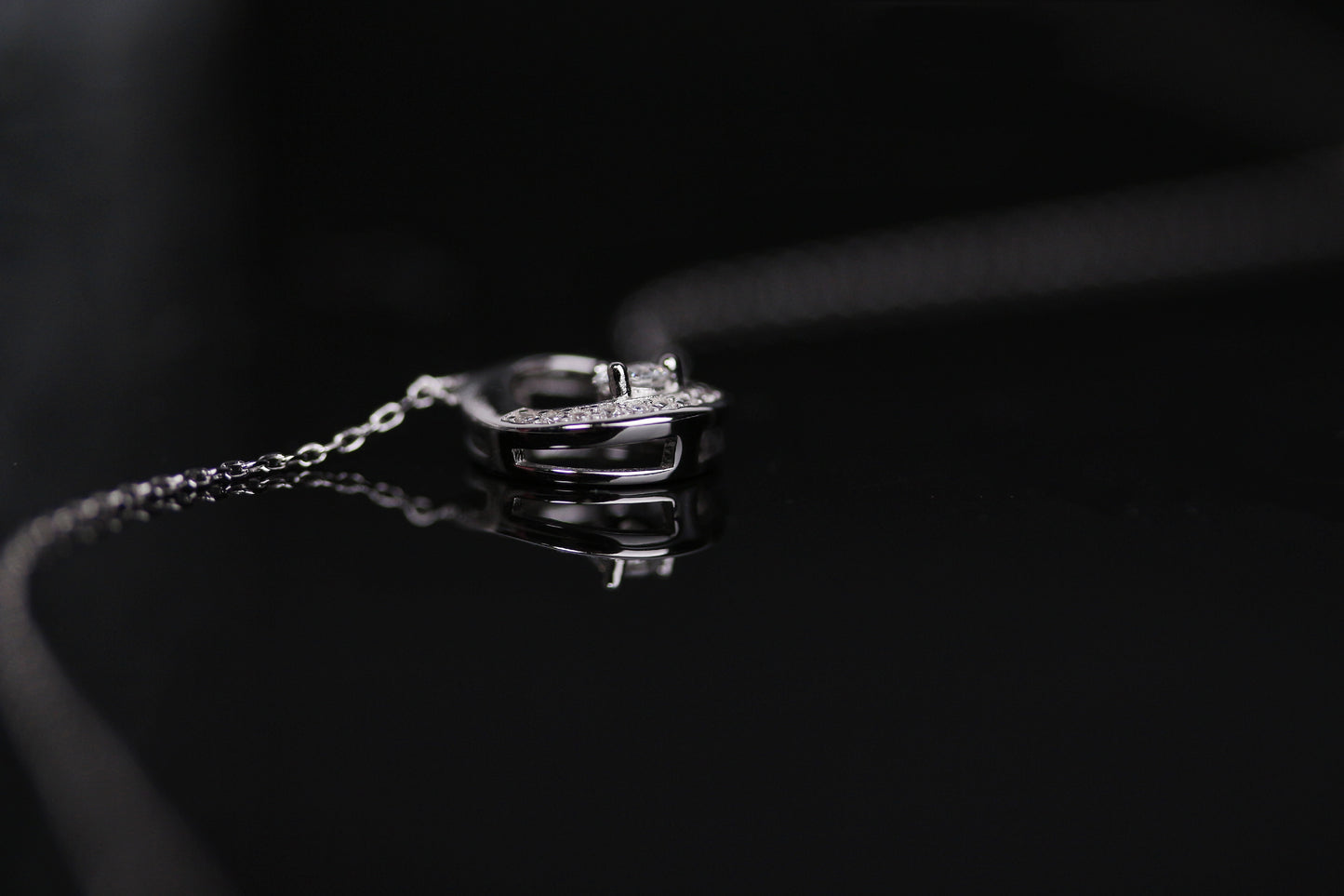 Le Cercle Pendant
