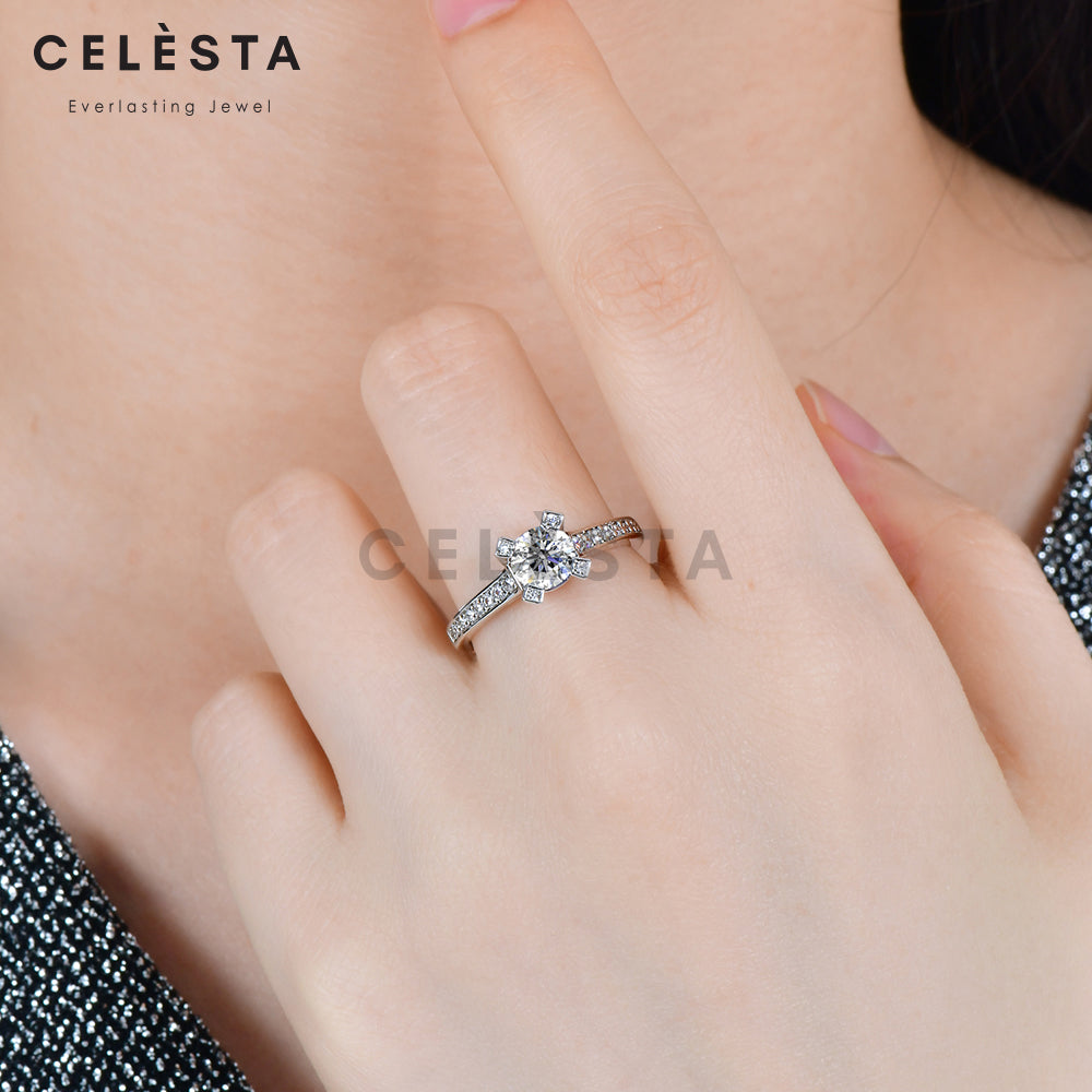 Le Anaïs Ring
