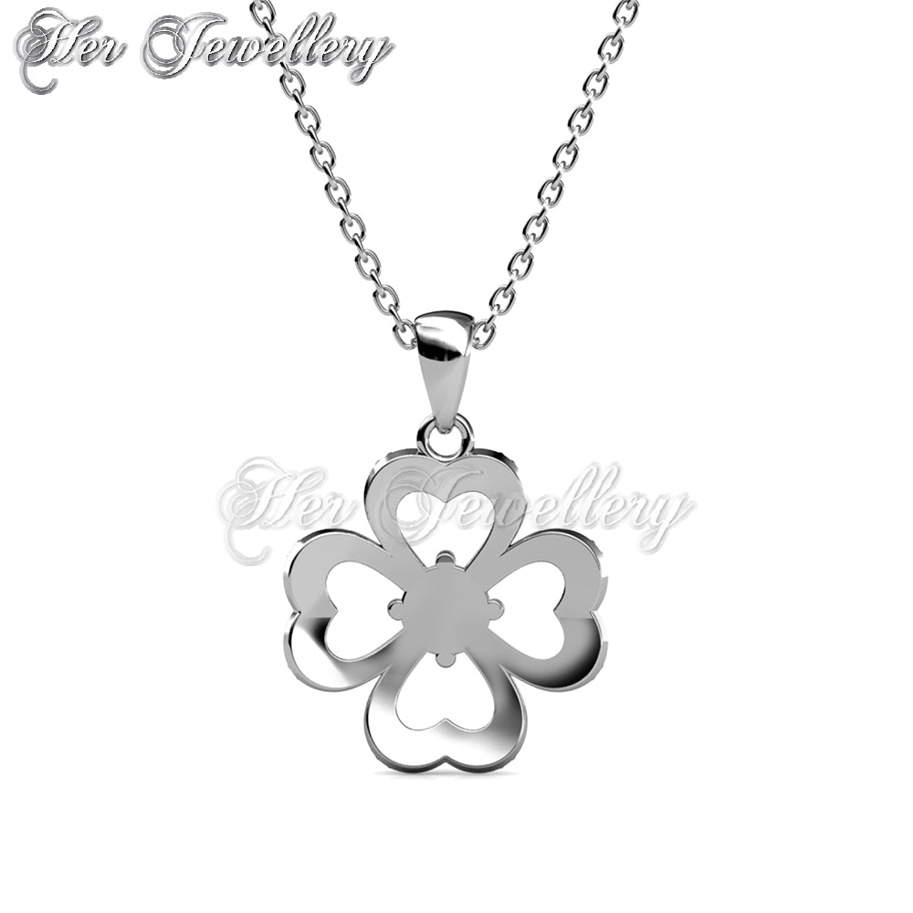 Ailey Clover Pendant