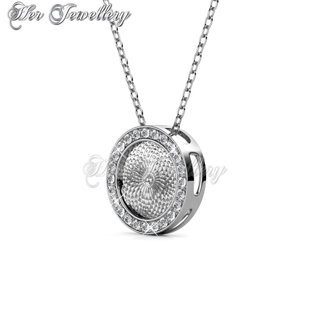 Swarovski Crystals Circular Pendant†- Her Jewellery