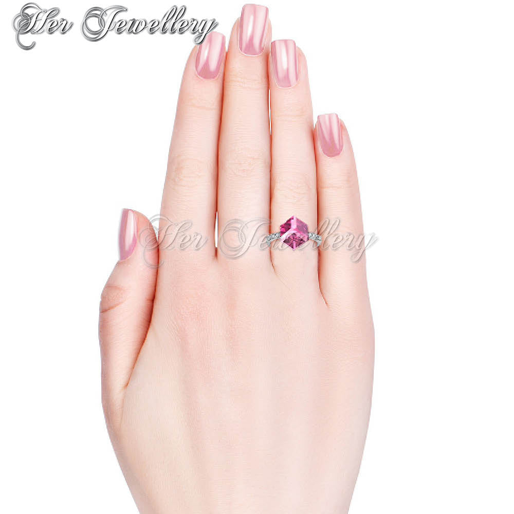 Swarovski Crystals Cube Ring - Her Jewellery
