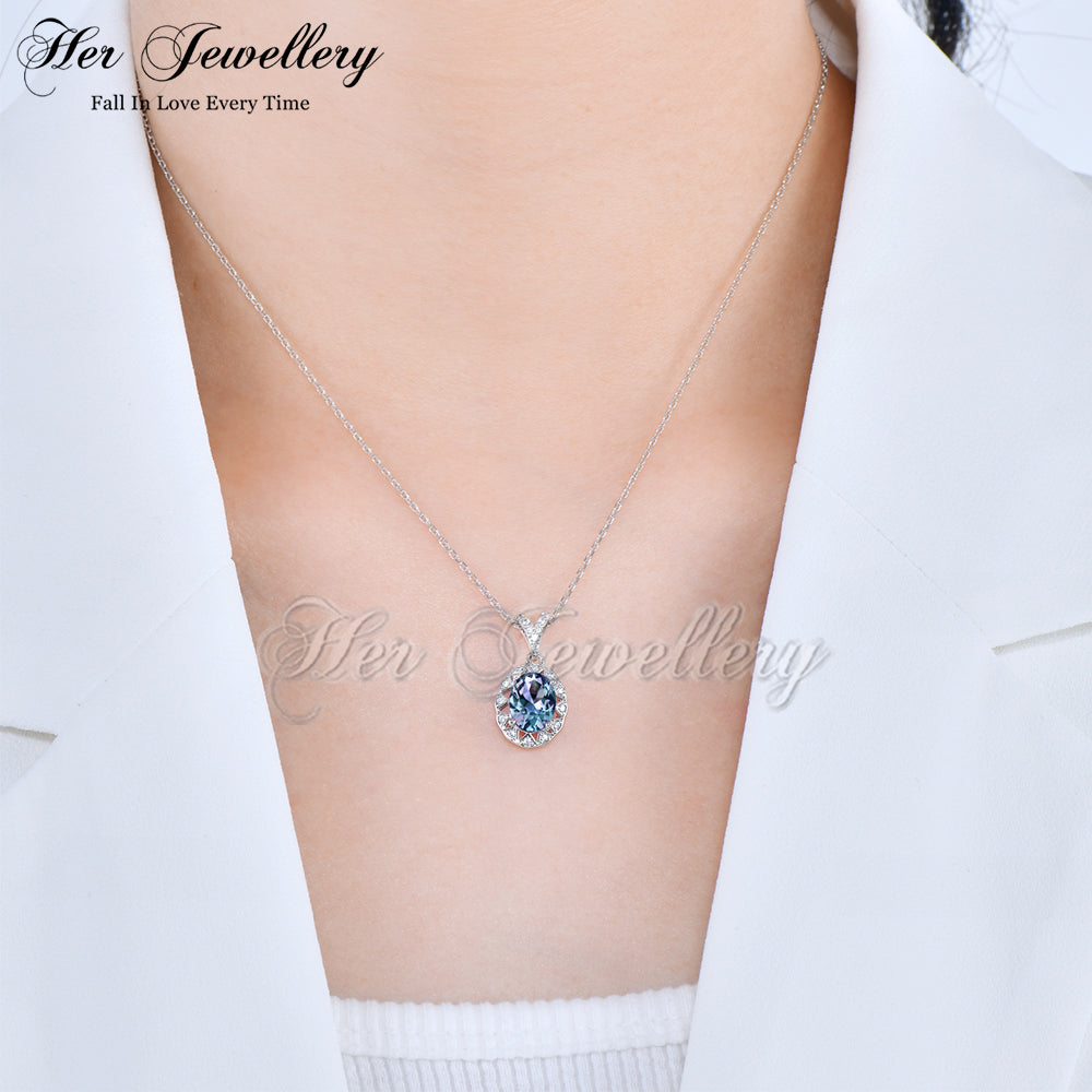 Ve Era Alexandrite Pendant