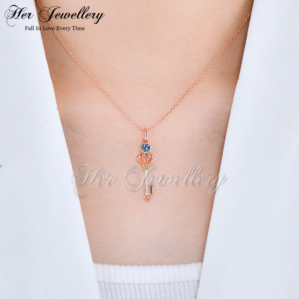 Majestic Key Alexandrite Pendant