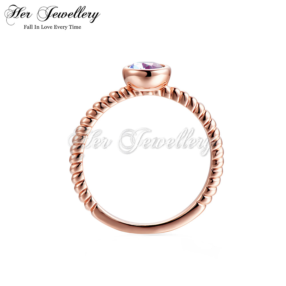 Twisted Round Alexandrite Ring