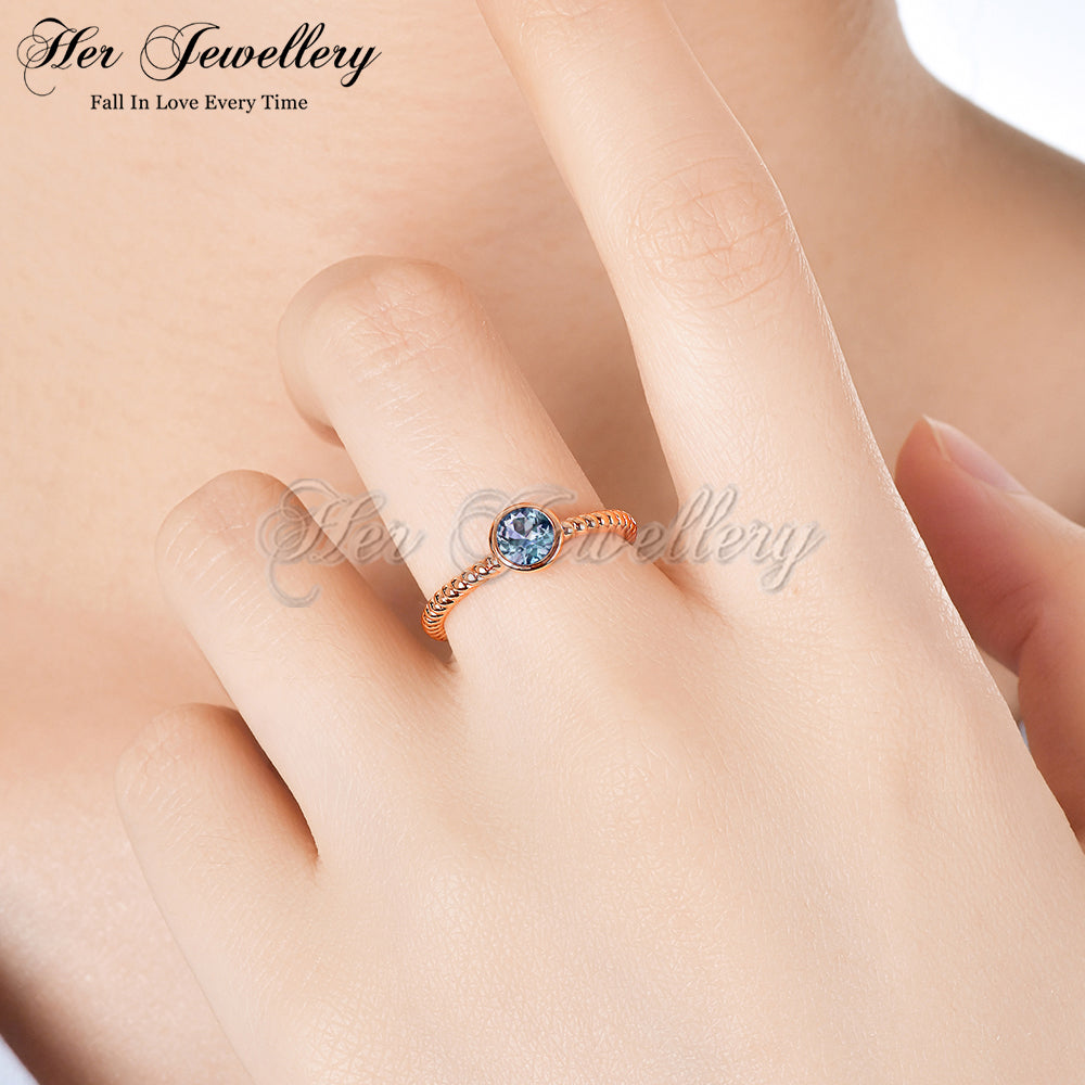 Twisted Round Alexandrite Ring