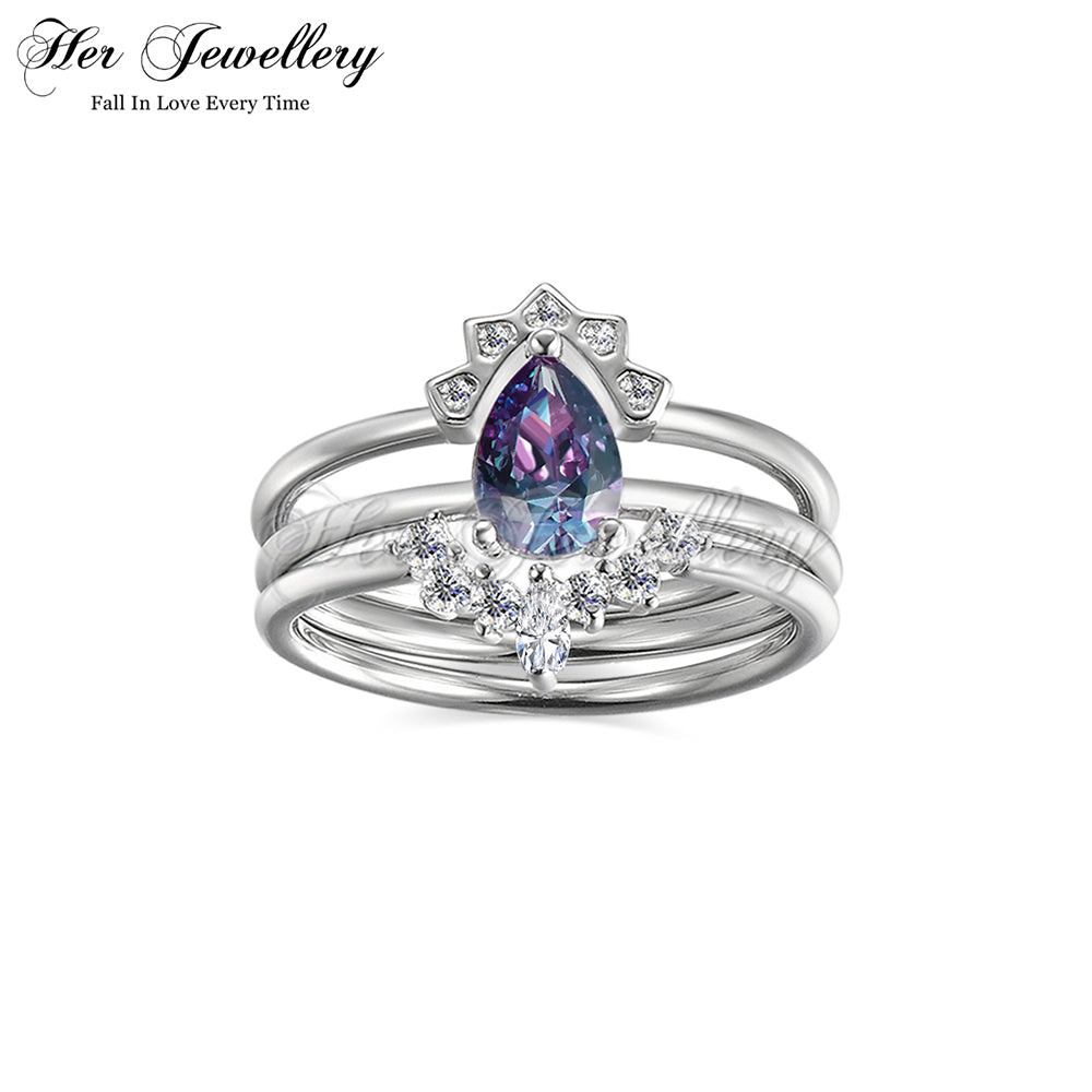 Trio Voga Alexandrite Ring