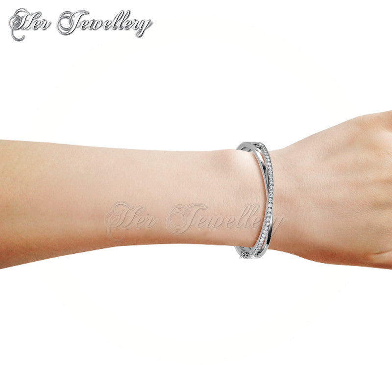 Swarovski Crystals Criss Bangle†- Her Jewellery