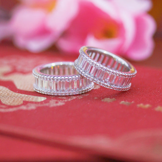 Glamour Lock Ring