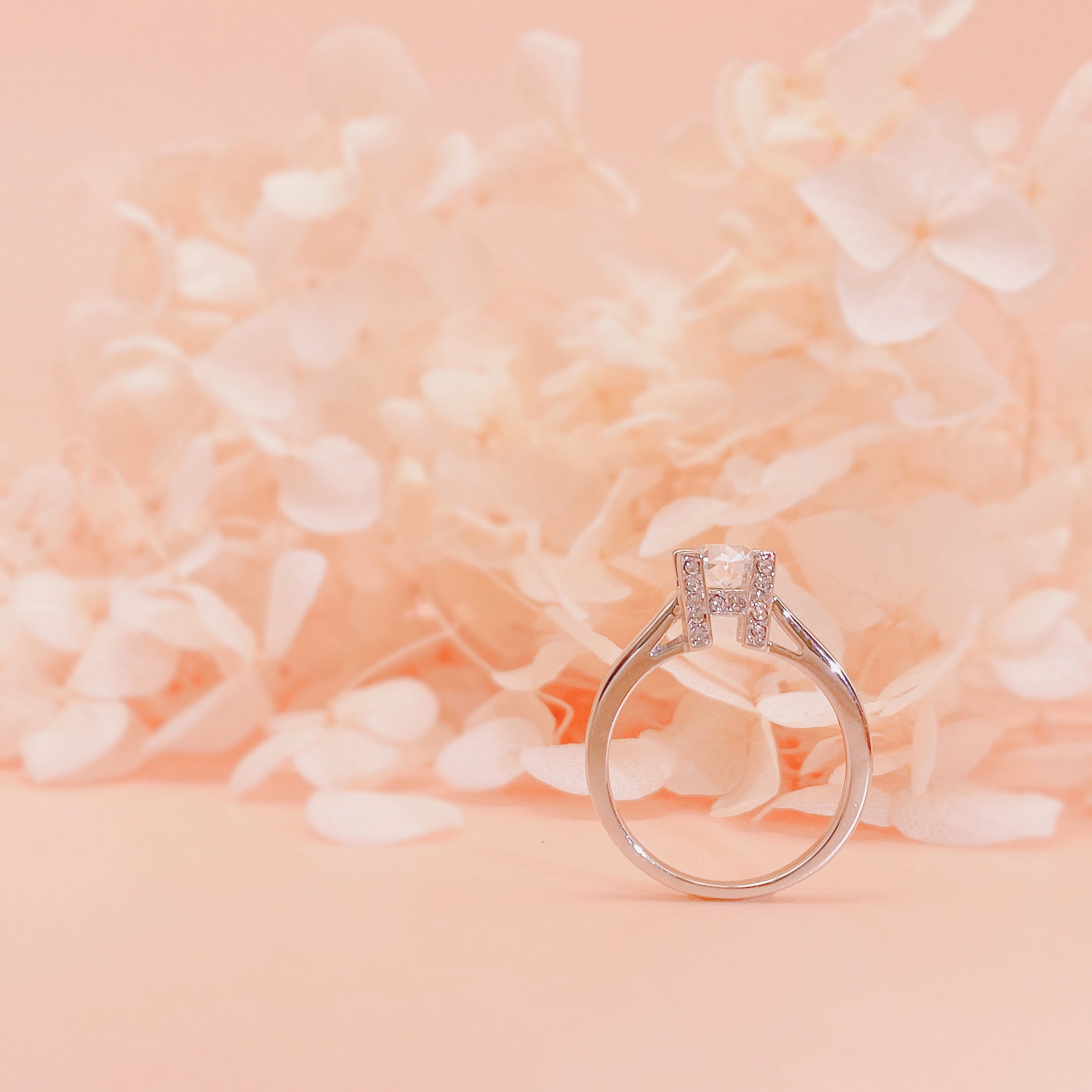 Her jewellery sale ring