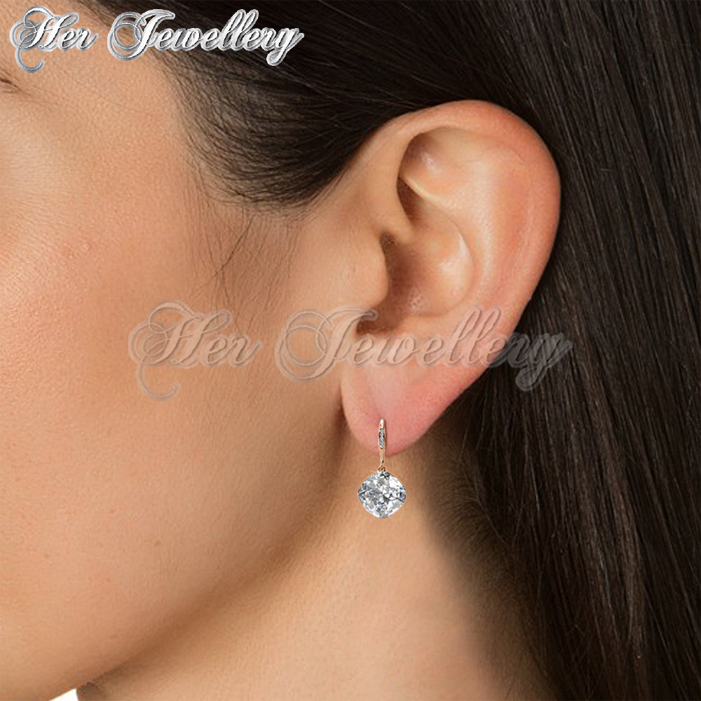 Tiffy Hook Earrings