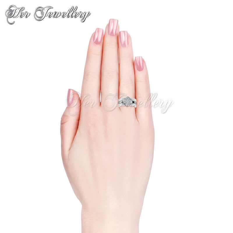 Swarovski Crystals Clover Ceramic Ring - Her Jewellery